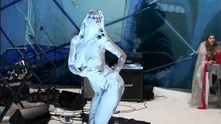 NakedOnStage -Circus