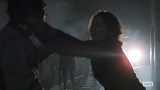 AMWF Lauren Cohan English Norwegian Woman Bi-Racial Cute Phat Hug With Yeon Sang Yeob South Korean Masculine In Canal Ambling Dead Season four Scene 15