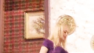 Kelly Bundy Parody - Kagney Linn Karter