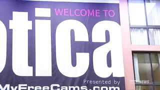 Naked News BEST at Denver Exxxotica