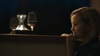 Julia Goldani Telles sexy - The Girlfriend Experience s03e06 (2021) TV movie scene