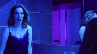 Lihi Kornowski, Ayelet Zurer sexy - Losing Alice s01e08 (2021) TV series