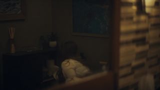 Molly Griggs, Grace Gummer hot bikini - Dr. Death s01e03e05 (2021) TV movie