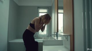 Julia Kijowska nude - Rysa s01e01-08 (2021) TV movie