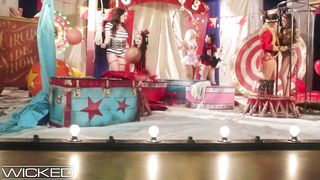 Lesbian Circus Orgy - Abella Danger, Angela White, Jessica Drake and other (Wicked Pictures)