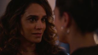 Katherine Moennig, Jacqueline Toboni - The L Word Generation Q s02e09 (2021) TV Show hot cut video