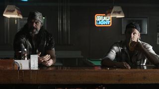 Elizabeth Posey, Kelli Berglund – Heels s01e04 (2021) TV adult movie scenes