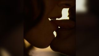 Jennifer Beals, Sepideh Moafi - The L Word Generation Q s02e02 (2021) TV nude scene