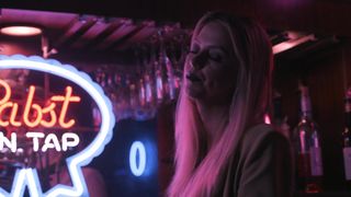 Jona Xiao, Tonya Glanz, Monica Raymund – Hightown s02e05 (2021) TV adult movie scenes