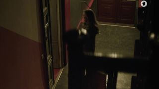 Jule Bowe, Laura-Sophie Warachewicz, Milena Kaltenbach - Tatort e1178 (2021) TV nude scene