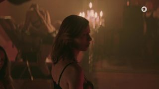 Jule Bowe, Laura-Sophie Warachewicz, Milena Kaltenbach - Tatort e1178 (2021) TV nude scene