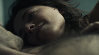 Olivia Thirlby, Ashley Romans, Amber Tamblyn, Paris Jefferson - Y The Last Man s01e01e01-02 (2021) TV nude scene