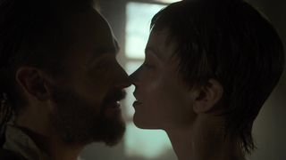 Sylvia Hoeks nude - See s02e02 (2021) TV Show(MOVIE: SEE) Nude and Bath Basturbatiion scene