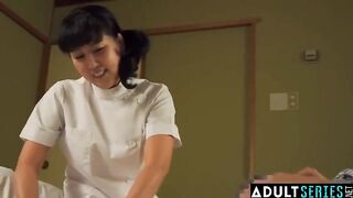 Mature Japanese masseuse gives client handjob Subtitles