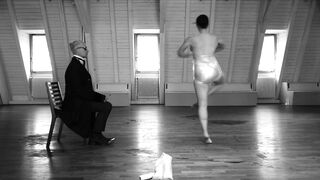 Performance Nude Art - Bern (The Ballerina)