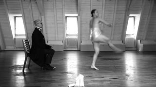 Performance Nude Art - Bern (The Ballerina)