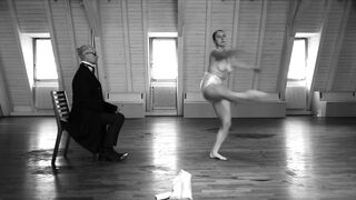 Performance Nude Art - Bern (The Ballerina)