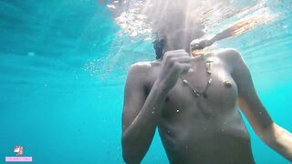 Bare mermaid let me swim with her and I filmed her