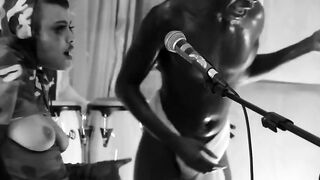 Topless song by Teto Preto - "Pedra Preta"