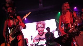 The SoapGirls - Johnny Rotten (The Shed, Leicester)