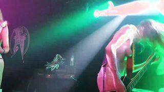 Hard Rock Topless Sing on Club - London (2019)