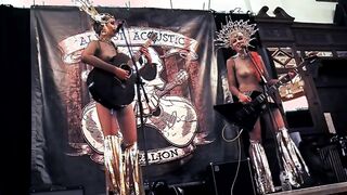 The SoapGirls - Fade to Ebony