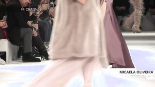 Oliveira | Fall Winter 2017/2018 Utter Style Display | Off The Hook