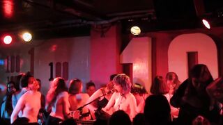 Soko - Ocean Of Tears Live