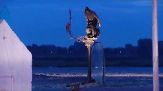 Dogtroep voorstelling in Leidse Rijn