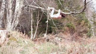 Self-Binding Show. The Fighting Artist