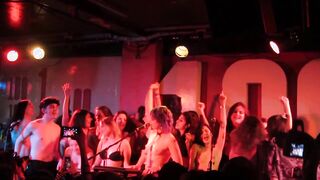 Soko - I Thought I Was An Alien Live