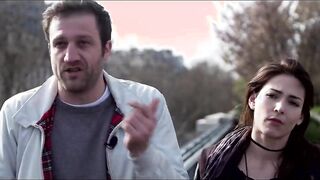 Nu, une série au poil