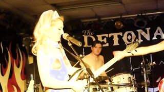 The Soap Ladies - Real (Live @ Grimsby, Oct 2015)