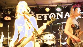 The Soap Ladies - Real (Live @ Grimsby, Oct 2015)