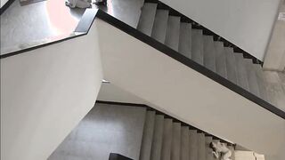 The waste city trio.0 // Espacios Públicos. Performance 2. escaleras