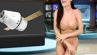 NUDE NEWS - Today 07-12-barely legal